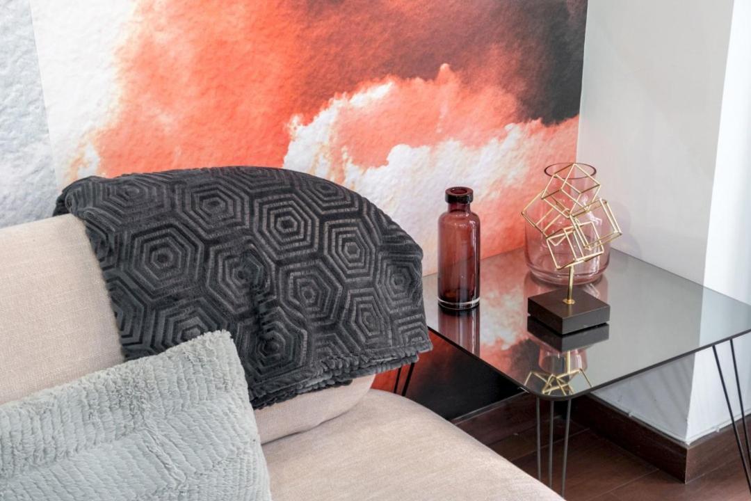 2 Bedrooms 2 Bathrooms Furnished - Malasana - Bright Stylish - Mintystay Appartement