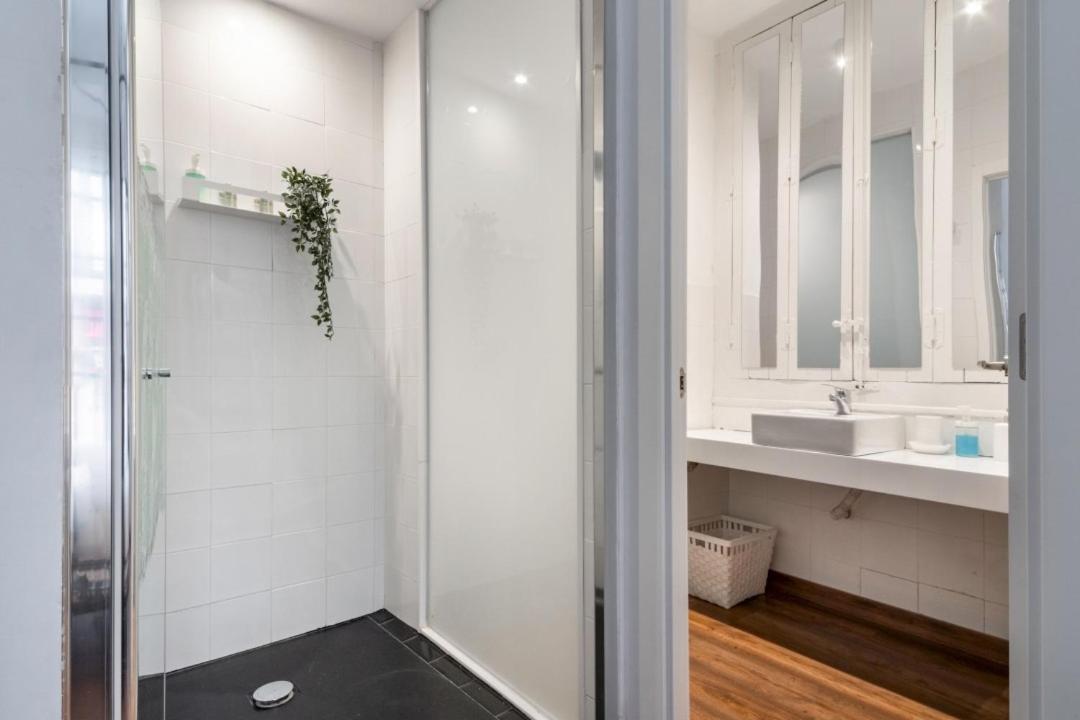 Appartement 2 Bedrooms 2 Bathrooms Furnished - Malasana - Bright Stylish - Mintystay